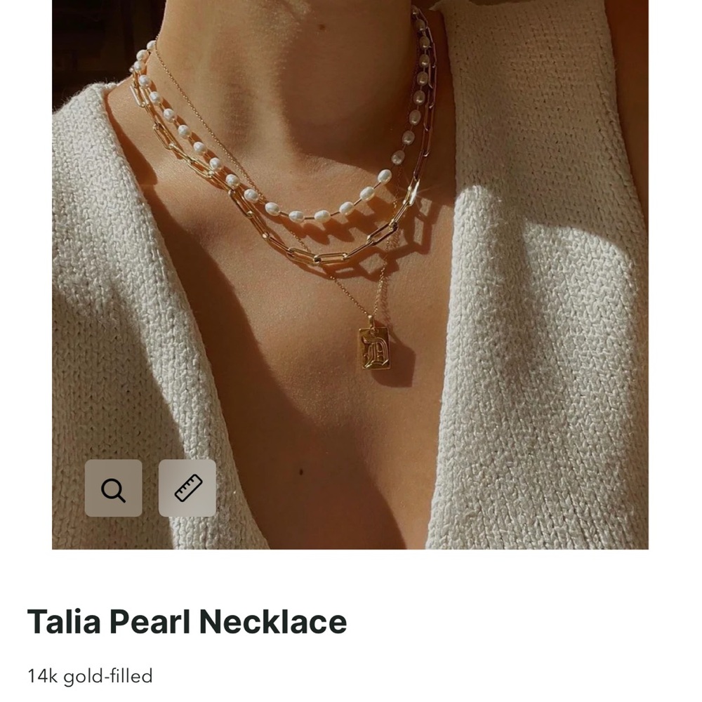 Mod & Jo Talia pearl necklace